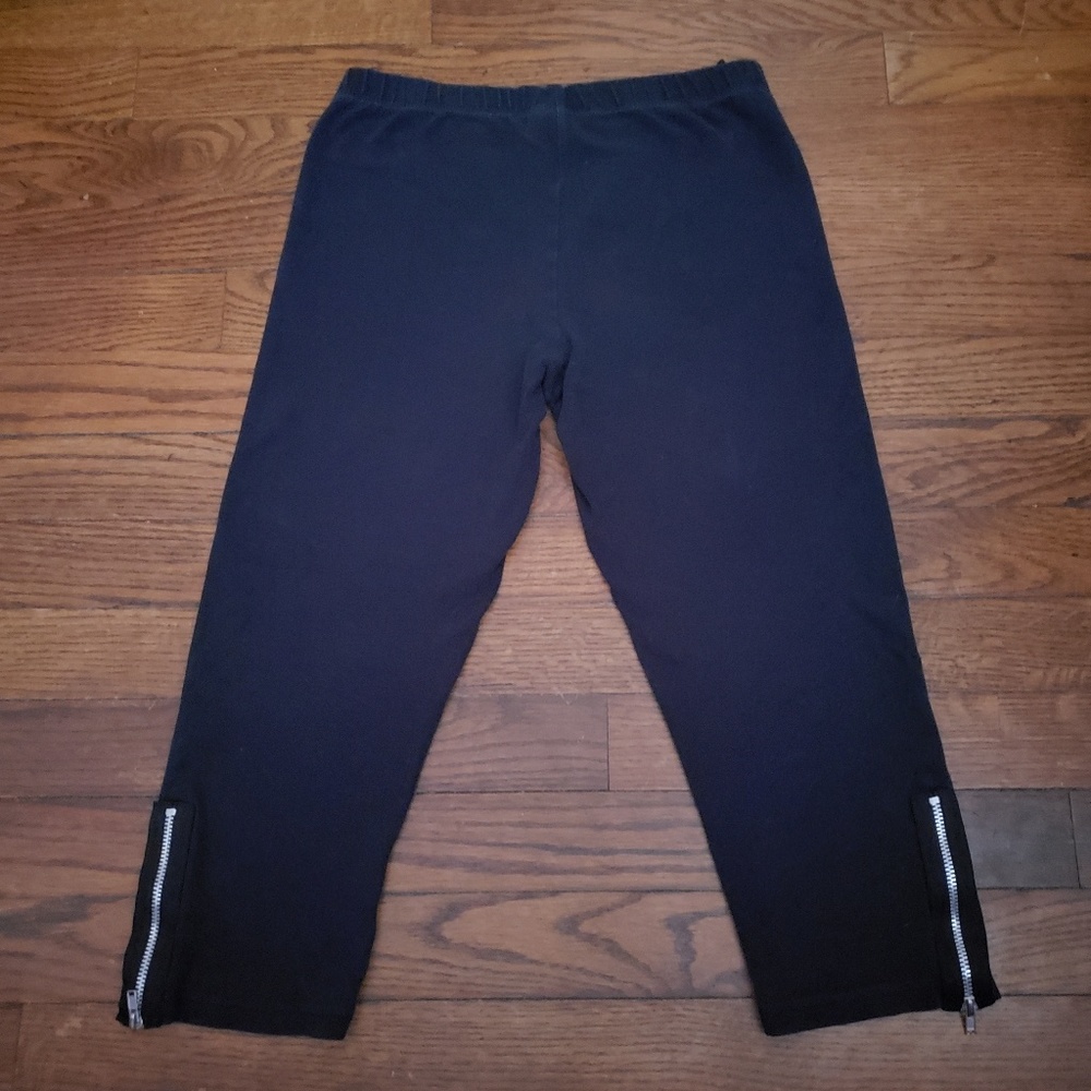 Black Capri Leggings